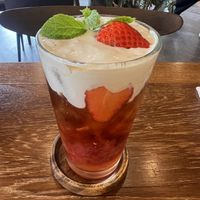 They put (vegan) cream cheese in lots of their drinks—new to me but super good!  at Kem-Kon KhaoSan (เข้ม-ข้น ข้าวสาร) in Bangkok