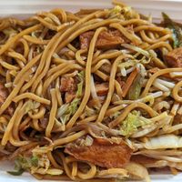 Roast pork lo mein at Chen Vegetarian House in West Reading