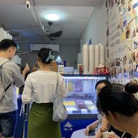vegan sorbets in the cooler  at Lebing (Nantou Ancient City Shop) - 叻冰(南头古城店) in Shenzhen