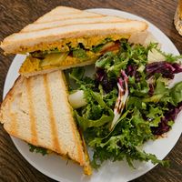 Lecker at Underdogs' Café in Prague