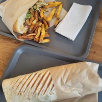 Vebab en pain et en galette ! at Güstavo Gemüse Vebab in Lyon