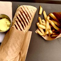   at Güstavo Gemüse Vebab in Lyon