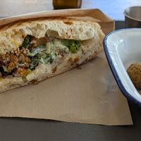 at Güstavo Gemüse Vebab in Lyon
