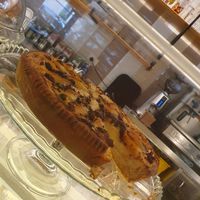 Torta vegan pere e cioccolato at Chiccoteca in Pesaro