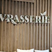  at Vrasserie in Porto