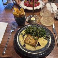 Tofu com caldo verde e molho de manga  at Vrasserie in Porto