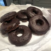 Vegan doughnuts wow !!!! ❤️🌱 at Lettuce Inn in Concord