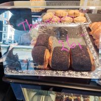 Patries at Thunberg's Kreative Hjørne in Copenhagen