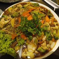 Vegan yakisoba at Taisho Sushi in Curitiba