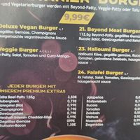 Menu - specify that u want the vegan sauce ! (And, veggie is not vegan) at 3 B's (Breakfast Burger Barbecue) Bremen in Bremen