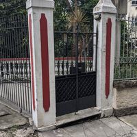 Entrance! Just ring the bell 🔔 on the right side at Brunch da Mari Marola in Rio De Janeiro