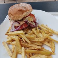 Hamburguesa Mac fly y bacon at La Huella Vegana - Food Stand in Valladolid