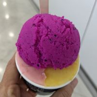 Dragon fruit, Mandarin orange and Japanese strawberry at HKG - Gelato Combo - T1 in New Territories