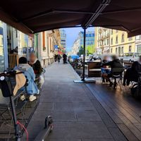 Outdoor seating at The Barista Lab in Geneva