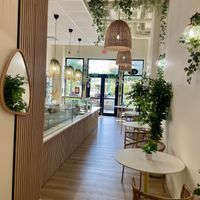 Inside  at Mango Fresh in Orlando