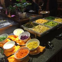salad buffet at NénGrén Zhāi Guǎn 能仁斋馆 in Guilin