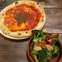 Tomato Garlic Pizza bread and Chilli Broccoli at Dylan's in Conwy