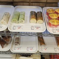 Vegan cake at Yin Fang Vegetarian Bakery - 吟芳素食麵包坊  in Yilan