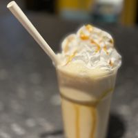 Veganer Karamellshake  at VINCENT in Bremen