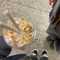 Caramel „milk“ shake  at VINCENT in Bremen