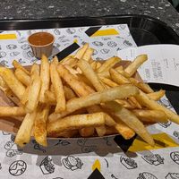 Pommes Large at VINCENT in Bremen