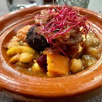 Falafel negro con tajine de verduras. #Veganuary at MEZZE in Granada