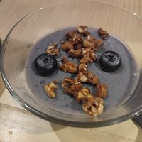 Flan de arándanos y lavanda at MEZZE in Granada