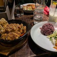 The special S1 with house sauce at Mom's - Vegan Cooking in Berlin