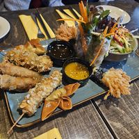 Appetisers for two at Mom's - Vegan Cooking in Berlin