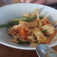 gebratene nudeln mit tofu & gemüse at Bếp Việt in Dusseldorf