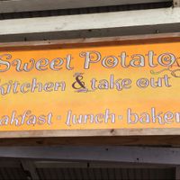 entryway at Sweet Potato Kitchen in Hawi