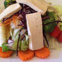 tofu and veggies salad  at Thai House in Miami Beach
