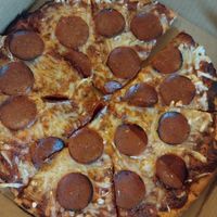 VCC 2025: vepperoni pizza at Papi's Pizza Pub in Springfield