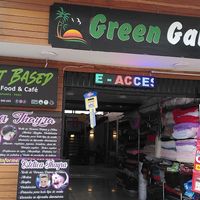 Entrance within Green Gallery at Vegan Burger in Oxapampa