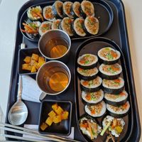 Two times the vegan kimbap at Seoho Kimbap Starfield Mall - 서호김밥 in Suwon