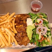 Döner Teller at Zerö Kebab in Berlin