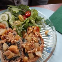 Blue cheese toast at Vegan Chouke in Brussels