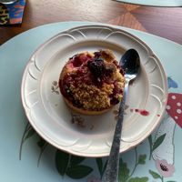 Berry crumble tart  at Vegan Chouke in Brussels