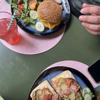 No chicken burger with oven potatoes & Forza the italian foccacia : delicious✨  at Vegan Chouke in Brussels