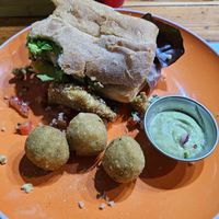Vegan Sandwich at Romeo sin Julieta in Valparaiso