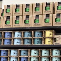 cups #Veganuary at Coffee & Cakes - Warmoesstraat in Amsterdam