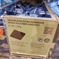 Plantbased chocolate at Venchi - Fontana di Trevi in Rome