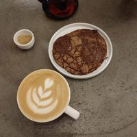 Oat flat white, black tea, chocolate and hazelnut cookie at Verse in Glasgow
