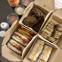 Spinach and Swiss Chard Fritters, Coleslaw Onigirazu, Tempura Maki & Karike  at Let It V - Manduca in Buenos Aires