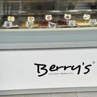   at Berry's - Santelmo  in Tenerife