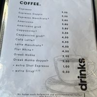 Hafermilch Möglichkeiten  at Vintage Café in Hamburg