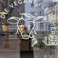  at Die Vegane Fleischerei in Berlin