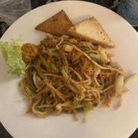 Noodles con tofu e temphe   at Cinta Rasa in Turin