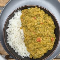 Pea curry  at Wupisi in Paris