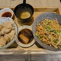 Crispy Popcorn Lion's Mane Mushroom Dry Noodles

咸酥G捞面 at Simple Life - AEON Bukit Ting in Klang